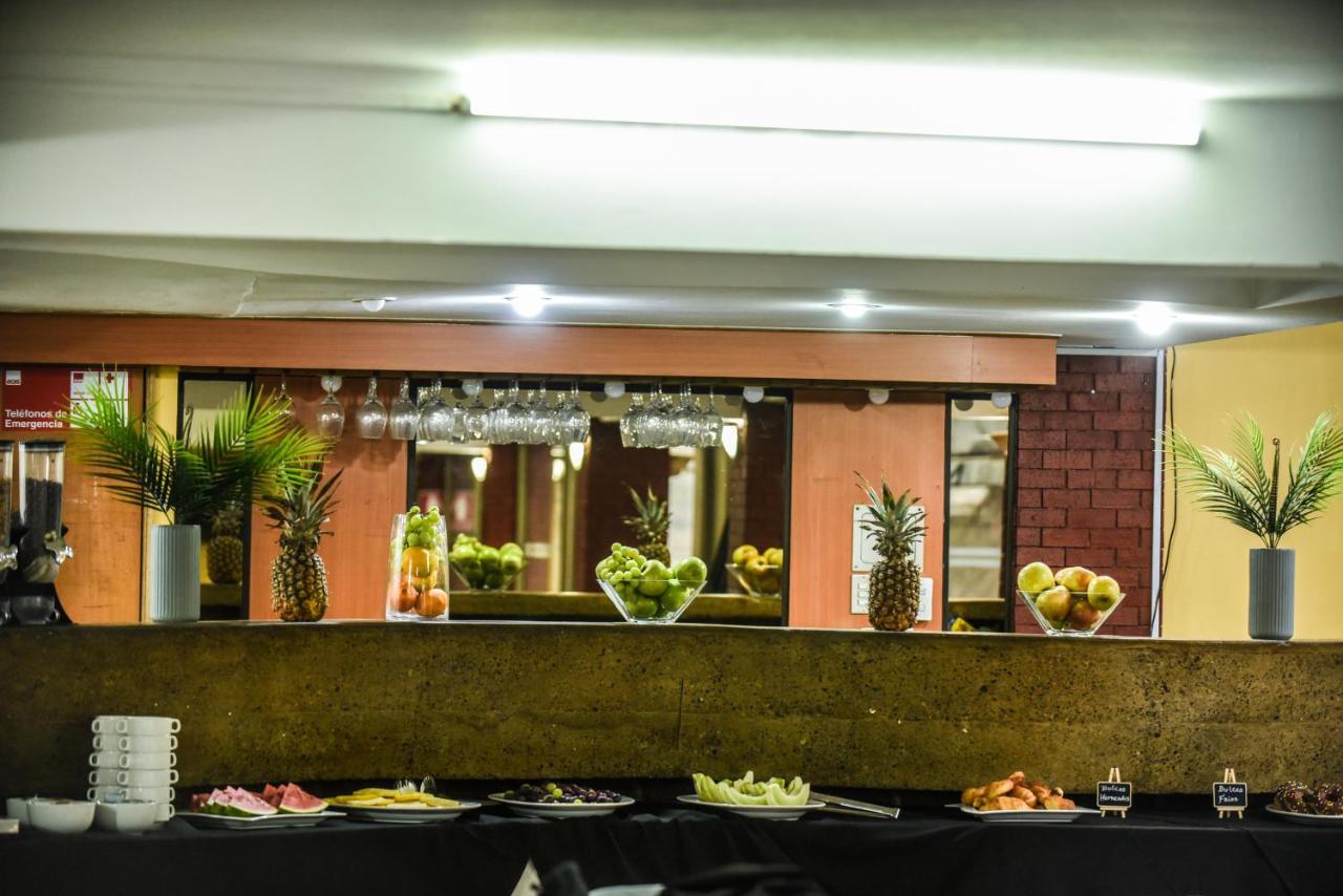 Hotel Nogales By Tempo Rent ซานติอาโก ภายนอก รูปภาพ